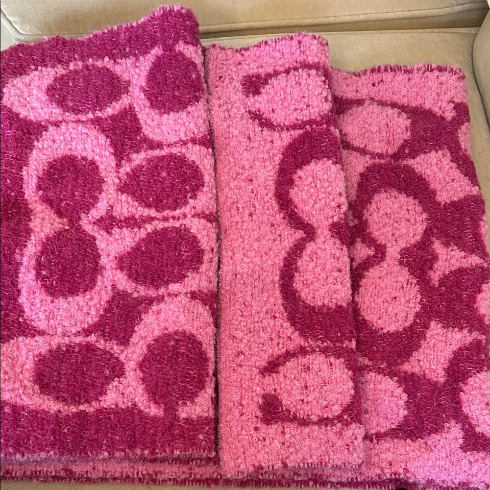 Coach Pink and Magenta Wool Blend Scarf/Muffler